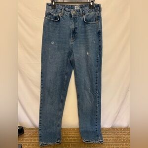 BDG Urban Outfitters High‎ Rise Mom Jean Size 29